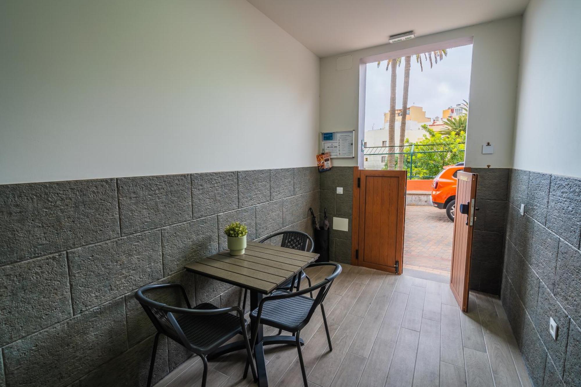 El Puente Holiday Home-Ii 8,1Kms Airport インヘニオ エクステリア 写真